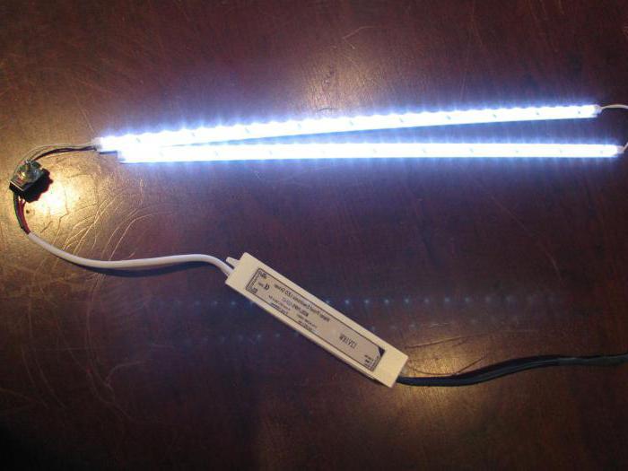 كيفية توصيل مصباح LED بدلا من مصباح الفلورسنت نفسك؟