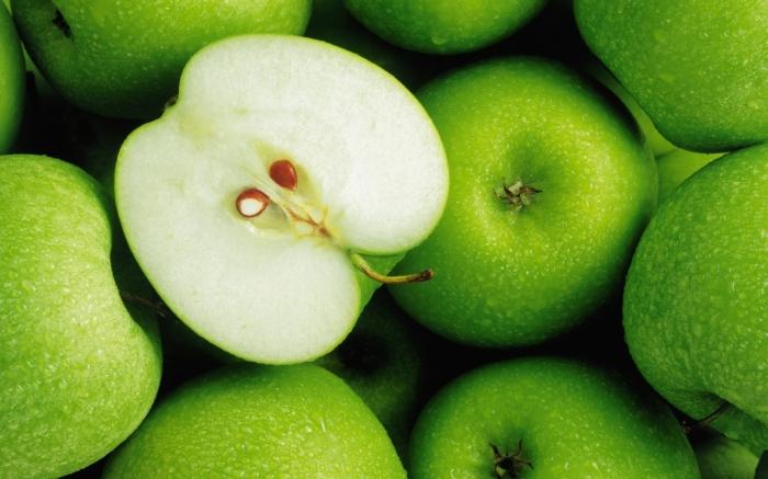 ما هي الخصائص المفيدة للتفاح
