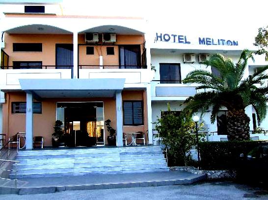 ميليتون فندق 3 * (رودس) - عطلة الميزانية في واحدة من الفنادق الأكثر شعبية ثيولوغوس